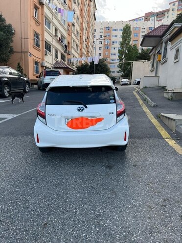 Toyota Aqua 2019, 89,000 km - 1.5 l - Bakı