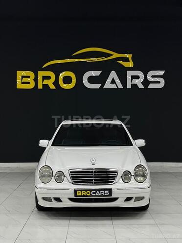 Mercedes E 430 2000, 261,000 km - 4.3 l - Bakı