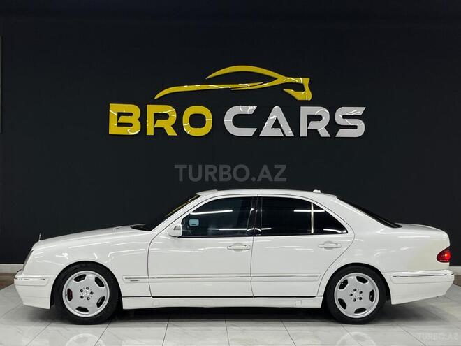 Mercedes E 430 2000, 261,000 km - 4.3 l - Bakı