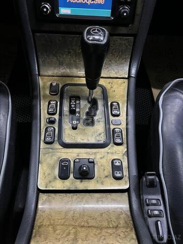 Mercedes E 430 2000, 261,000 km - 4.3 l - Bakı