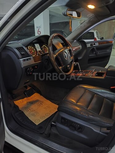 Volkswagen Touareg 2005, 335,929 km - 4.2 л - Bakı