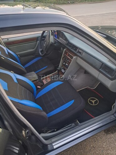 Mercedes E 230 1992, 420,413 km - 2.3 l - Masallı