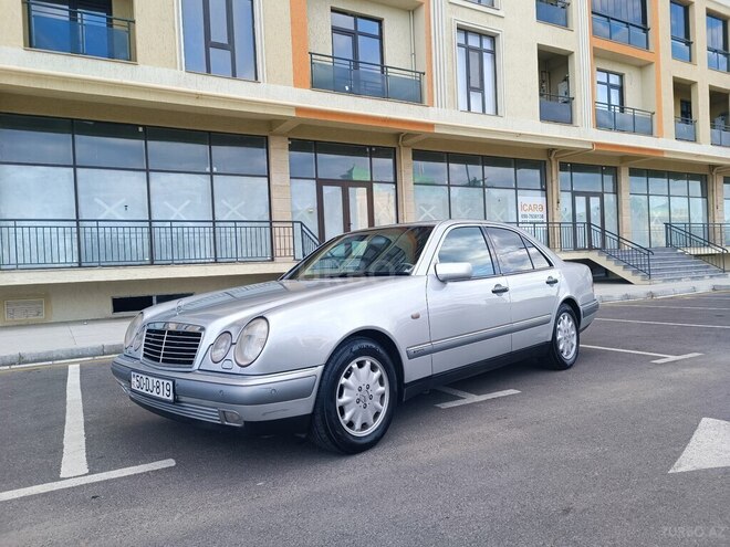Mercedes E 240 1998, 285,300 km - 2.4 l - Sumqayıt