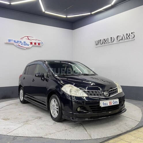 Nissan Tiida-2