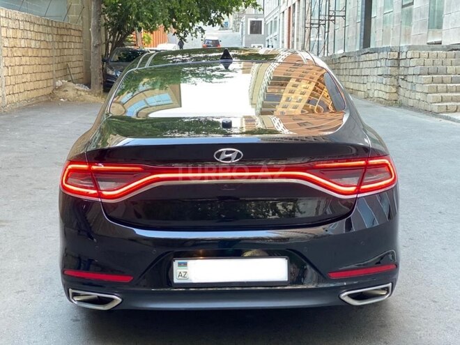 Hyundai Grandeur-5