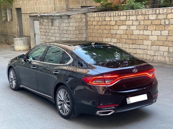 Hyundai Grandeur-4
