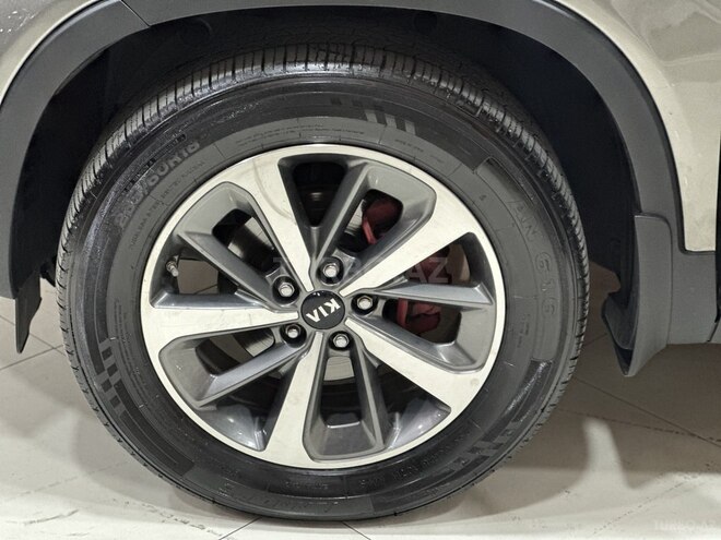 Kia Sorento 2011, 240,000 km - 2.0 l - Sumqayıt