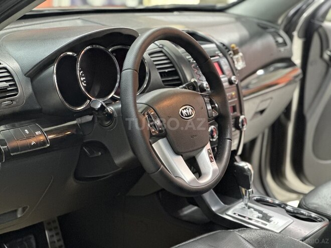 Kia Sorento 2011, 240,000 km - 2.0 l - Sumqayıt