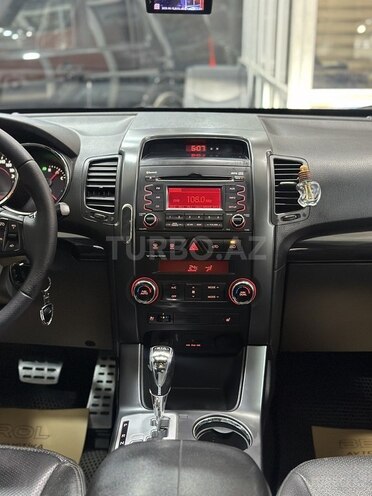 Kia Sorento 2011, 240,000 km - 2.0 l - Sumqayıt
