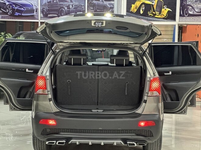 Kia Sorento 2011, 240,000 km - 2.0 l - Sumqayıt