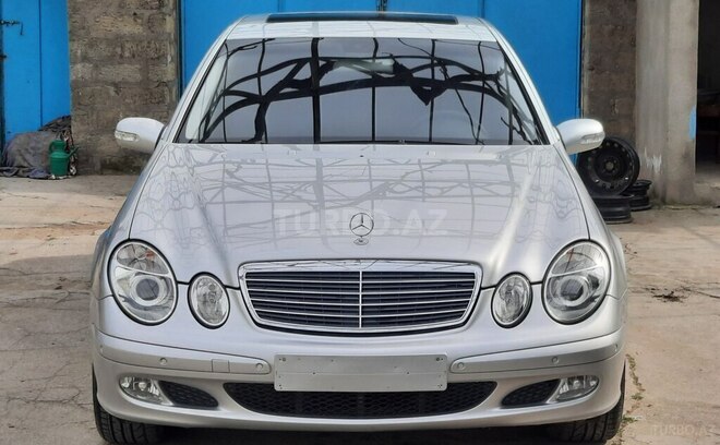Mercedes E 220 d 2003, 298,578 km - 2.2 l - Bakı