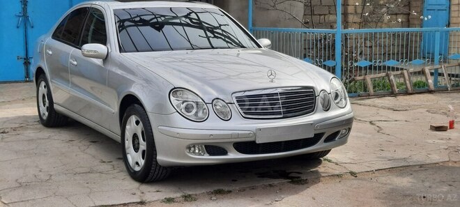 Mercedes E 220 d 2003, 298,578 km - 2.2 l - Bakı