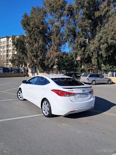 Hyundai Elantra 2011, 412,485 km - 1.8 l - Bakı