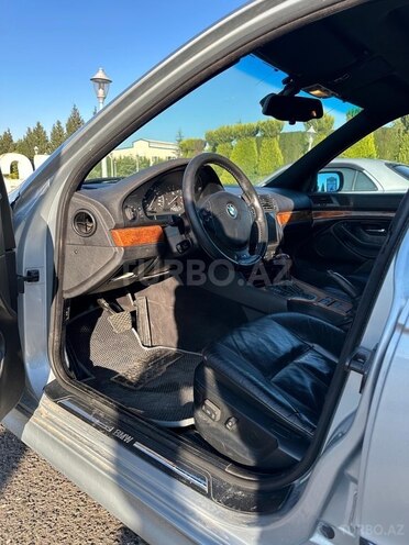 BMW 528 1997, 300,000 km - 2.8 l - Ağcabədi