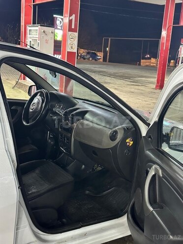 Renault Sandero 2012, 297,000 km - 1.6 л - Cəlilabad