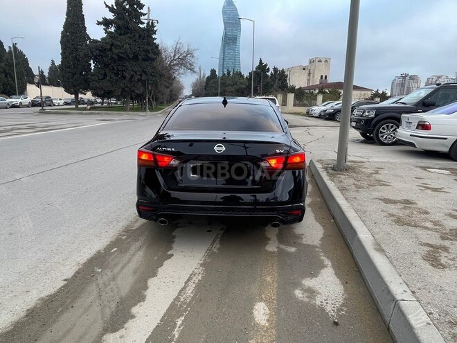 Nissan Altima 2018, 245,000 km - 2.5 l - Bakı
