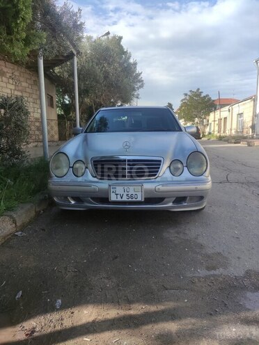 Mercedes E 270 2000, 432,000 km - 2.7 l - Bakı
