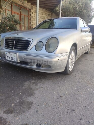 Mercedes E 270 2000, 432,000 km - 2.7 l - Bakı