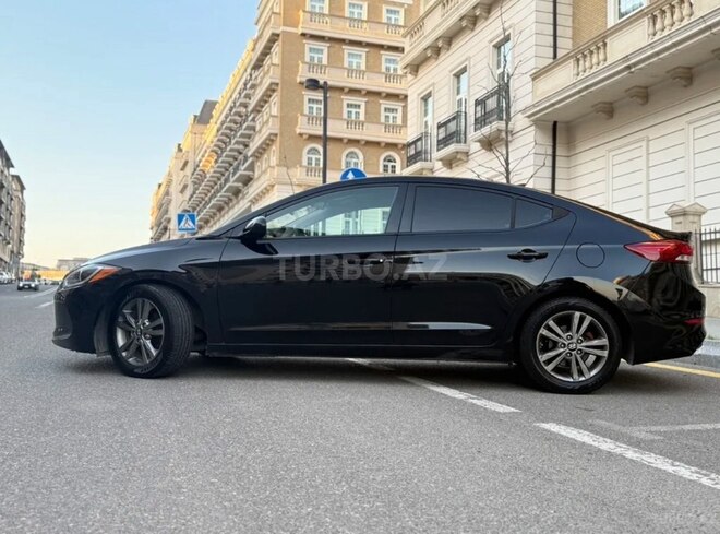 Hyundai Elantra 2017, 121,000 km - 2.0 l - Bakı