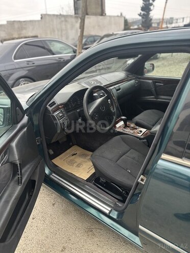 Mercedes E 220 d 1998, 50,000 km - 2.2 l - Bakı