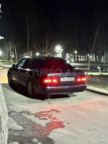 Mercedes E 220 d 1998, 50,000 km - 2.2 l - Bakı