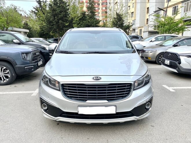 Kia Carnival 2015, 158,000 km - 2.2 l - Bakı