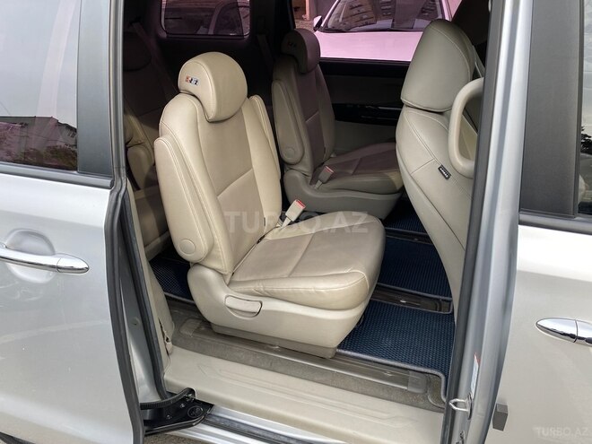 Kia Carnival 2015, 158,000 km - 2.2 l - Bakı