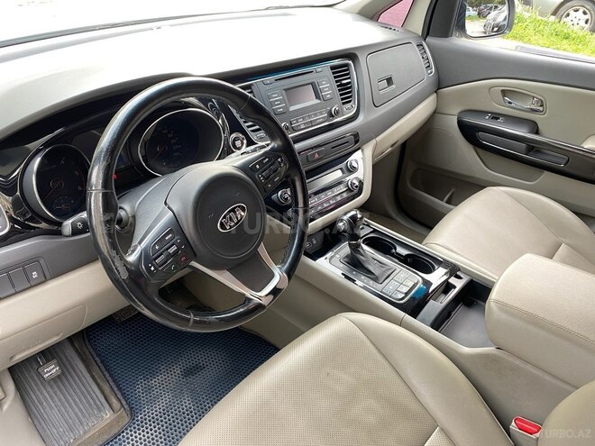 Kia Carnival 2015, 158,000 km - 2.2 l - Bakı