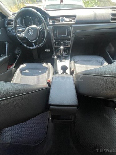 Volkswagen Passat 2016, 179,000 km - 1.8 l - Bakı