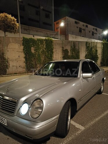Mercedes E 200 1997, 430,000 km - 2.0 l - Bakı