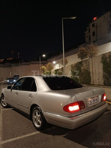 Mercedes E 200 1997, 430,000 km - 2.0 l - Bakı