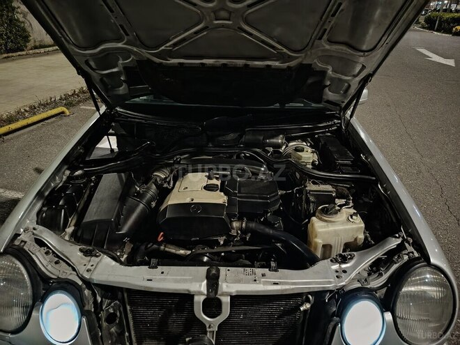 Mercedes E 200 1997, 430,000 km - 2.0 l - Bakı