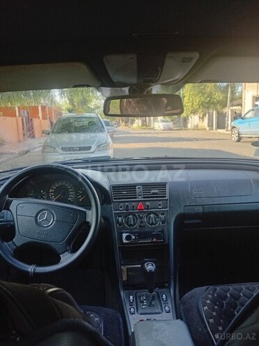 Mercedes C 240 2000, 111,110 km - 2.4 l - Qazax