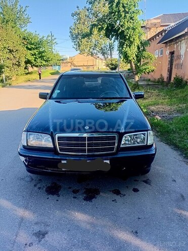 Mercedes C 240 2000, 111,110 km - 2.4 l - Qazax