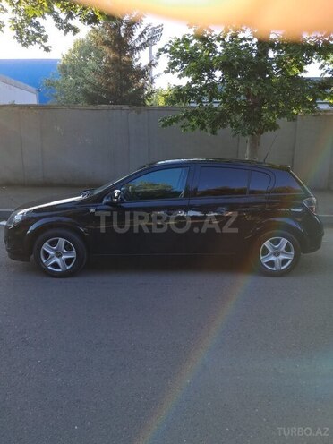 Opel Astra 2009, 270,000 km - 1.4 l - Tovuz