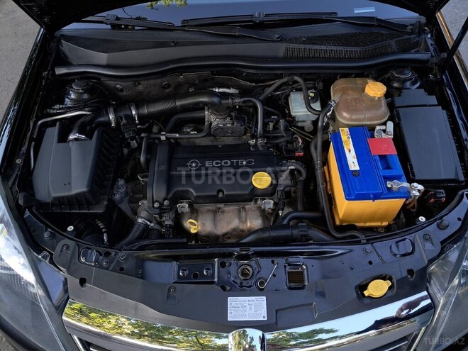 Opel Astra 2009, 270,000 km - 1.4 l - Tovuz