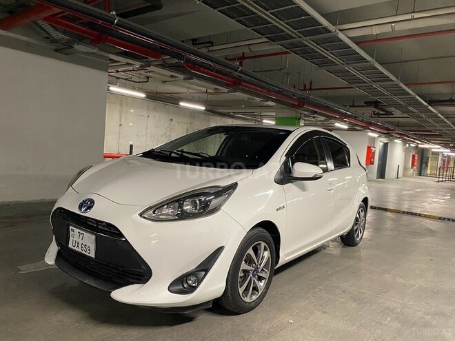 Toyota Aqua 2017, 130,000 km - 1.5 l - Bakı