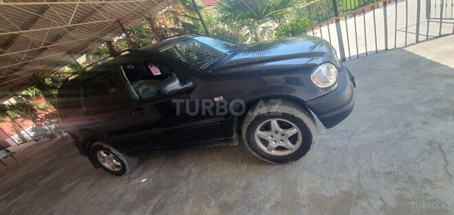 Mercedes ML 320 4MATIC 2001, 460,000 km - 3.2 l - Şəki