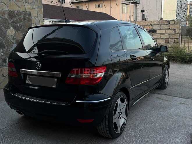 Mercedes B 180 2010, 115,000 km - 1.7 l - Sumqayıt