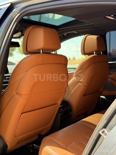 BMW 530-18