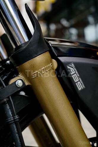 TVS Apache RTR 200-12