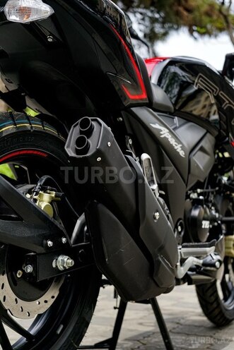 TVS Apache RTR 200-17