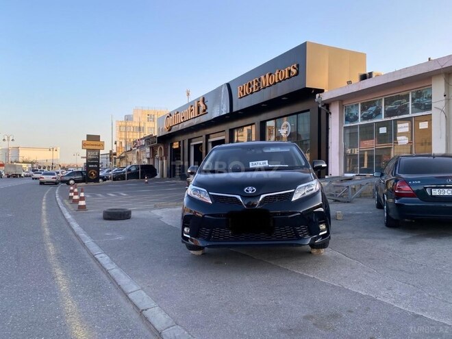 Toyota Sienna 2017, 181,427 km - 3.5 l - Bakı