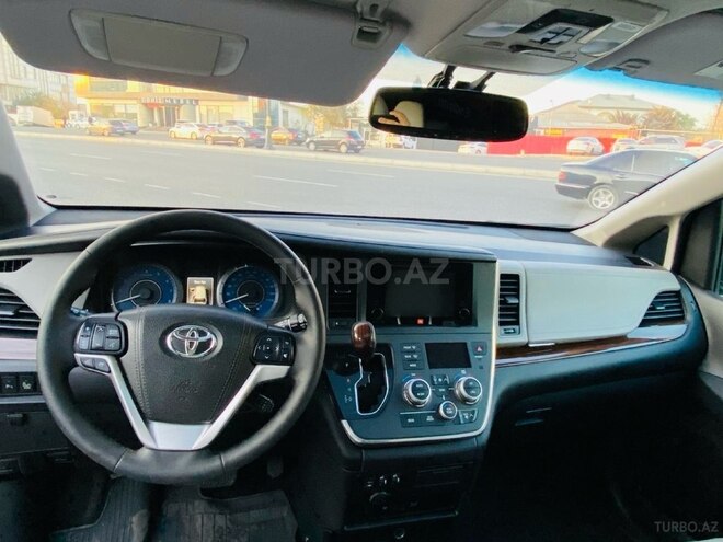 Toyota Sienna 2017, 181,427 km - 3.5 l - Bakı