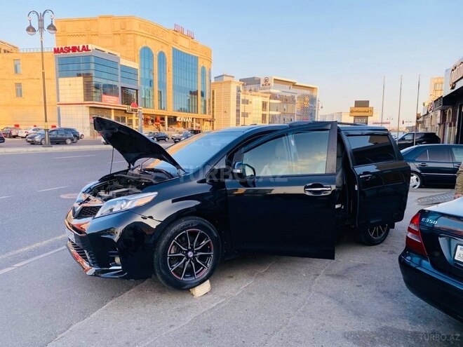 Toyota Sienna 2017, 181,427 km - 3.5 l - Bakı