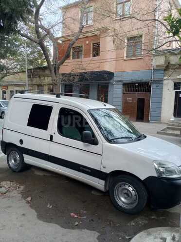 Citroen Berlingo 2006, 153,000 km - 1.4 l - Bakı