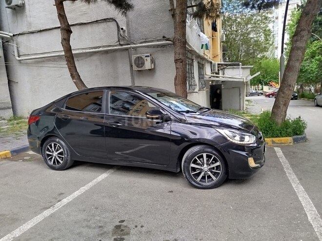 Hyundai Accent 2011, 209,000 km - 1.6 l - Bakı