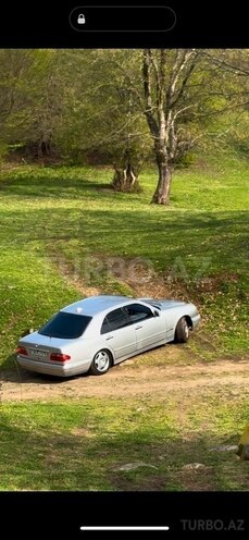 Mercedes E 240 1998, 285,000 km - 2.4 l - Bakı