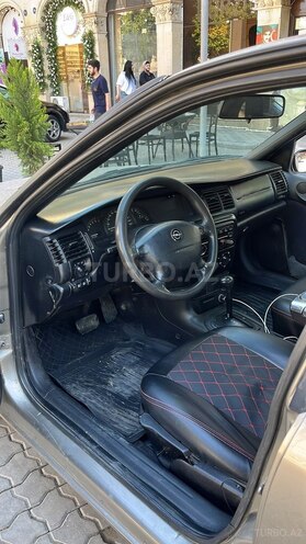 Opel Vectra 1995, 320,000 km - 1.8 l - Gəncə