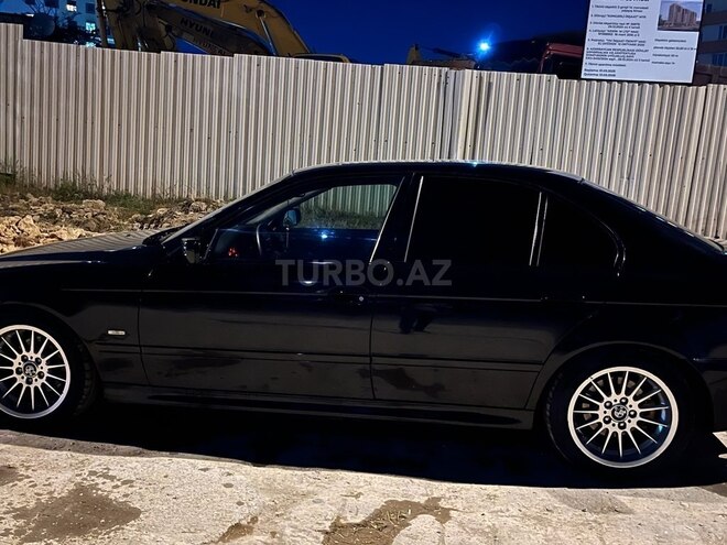 BMW 528 1999, 220,000 km - 2.8 л - Bakı
